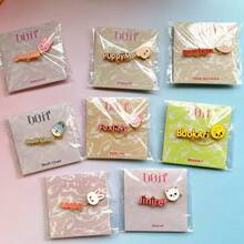 1 Set 4pcs SKZOO Cute Big Head Brooch, With English Name Tag, Chain Design, Fashion Brooch For Fans - Multicolor - View 1