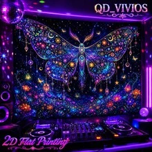 [2D Flat Print] [QD_VIVIOS] An Extra-Large Butterfly And Floral Ocean Theme Tapestry That Glows Under UV Light, Suitable For Home Wall Decoration, Made Of Polyester Fiber With High-Definition Digital Printing Technology (The Image Shows The Different Effects Under Fluorescent Light And Natural Light). - Multicolor - View 3