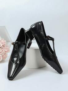 Fashion Pointed Toe Chunky Heel Women's High Heel Pumps, All-Season Versatile Buckle Low Heel Shoes - Black - View 6