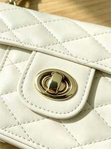 1pc Luxury Fragrance Style Quilted Chain Lock Card Holder Crossbody Phone Case, Premium Wool Pattern Quilted Microfiber Leather, Crossbody Leather Chain Coin Card Wallet Portable Protective Shell Suitable For Women Compatible With Apple/ Galaxy S24 Ultra 17 Pro Max/16 Pro Max/12 Pro/13/14 Plus/15 Pro Max/18/18 Pro Max - Beige - View 5