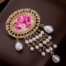 1pc Fashion Vintage Elegant Luxury Geometric Oval Floral Print Rhinestone Faux Pearl Long Tassel Palace Style Exaggerated Brooch - Pink - View 4