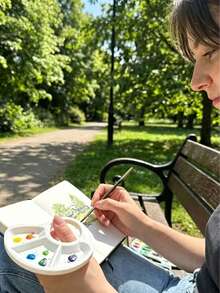 1pc Handheld Thumb Palette, Portable Mini Watercolor Acrylic Paint Palette, Ergonomic Finger Grip Painting Board, Reusable, Easy To Clean, Suitable For Miniature Model Painting Art Mixing Tray - Multicolor - View 5