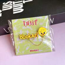 1 Set 4pcs SKZOO Cute Big Head Brooch, With English Name Tag, Chain Design, Fashion Brooch For Fans - Multicolor - View 15