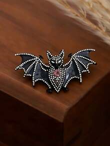 Black Enamel Rhinestone Bat Brooch, Gothic Halloween Lapel Pin, Dark Style Animal Women's Accessory - Black - View 2