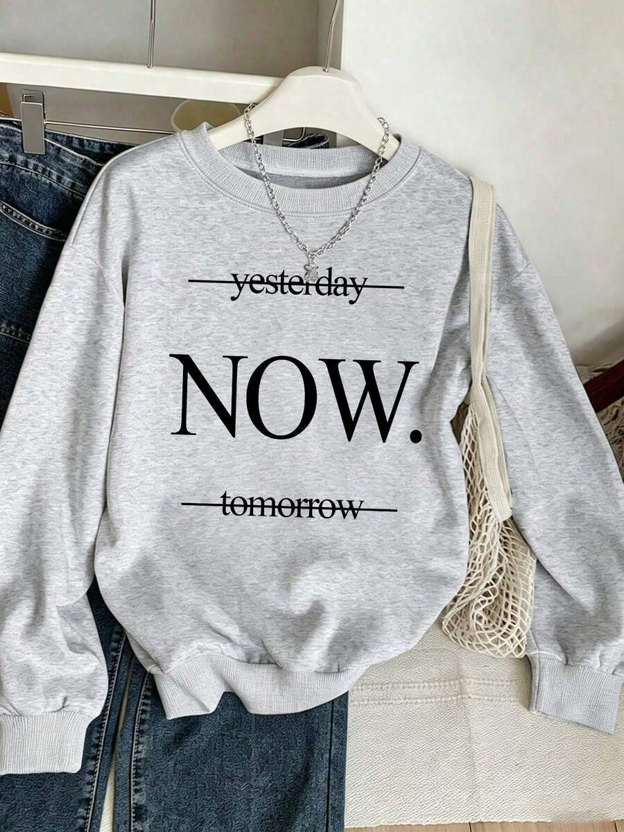 女款極簡語錄文字印花圓領秋冬衛衣,「Yesterday Now Tomorrow」,日常穿搭,派對造型 - 灰色 - 查看 1