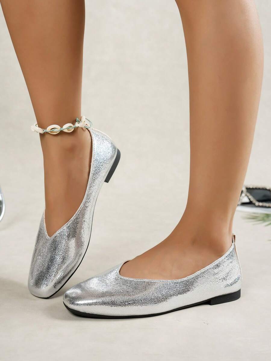 Women's Minimalist Elegant Commuter Ballet Mule Flat Classic Loafers - Silver - View 1