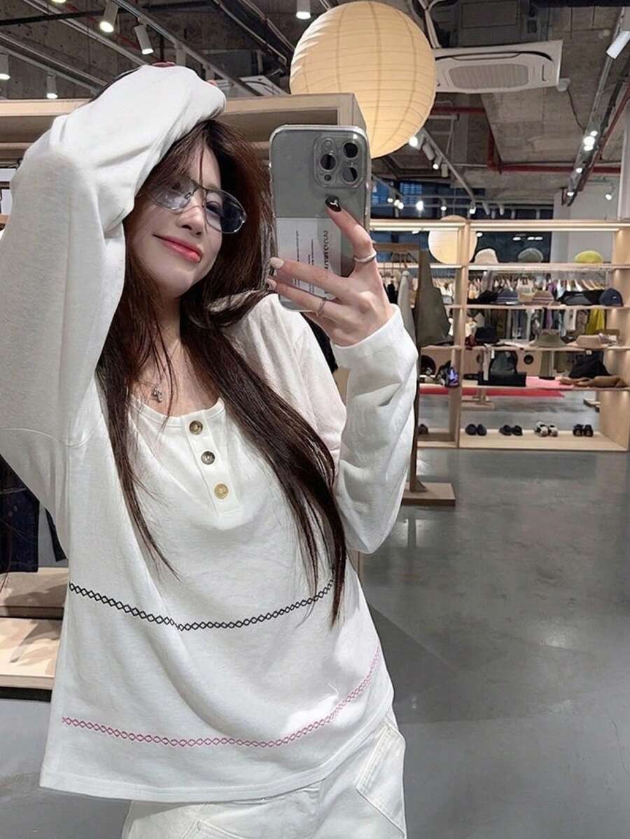 Korean Style White Henley Collar Long Sleeve T-Shirt Women, Colorful Contrast Stitching Button Front Loose Casual Thin Sun Protection Top, Spring Autumn - White - View 1