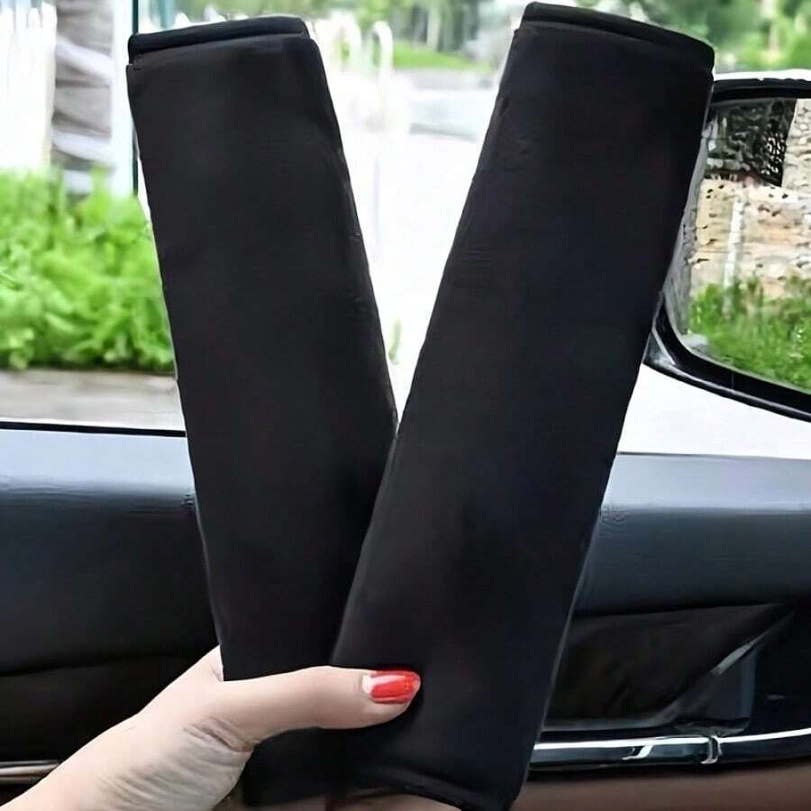 1Pair Soft Plush Car Seat Belt Shoulder Pad, Solid Black Comfort Seatbelt Cover, Universal Auto Shoulder Strap Protector, Car Interior Accessories - A - View 1