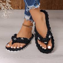 Sandal Jepit Hangat Musim Gugur/Dingin, Sandal Jepit Berhiaskan Bintang, Sol Lembut, Sandal Serbaguna untuk Dalam dan Luar Ruangan untuk Wanita - Hitam - View 6