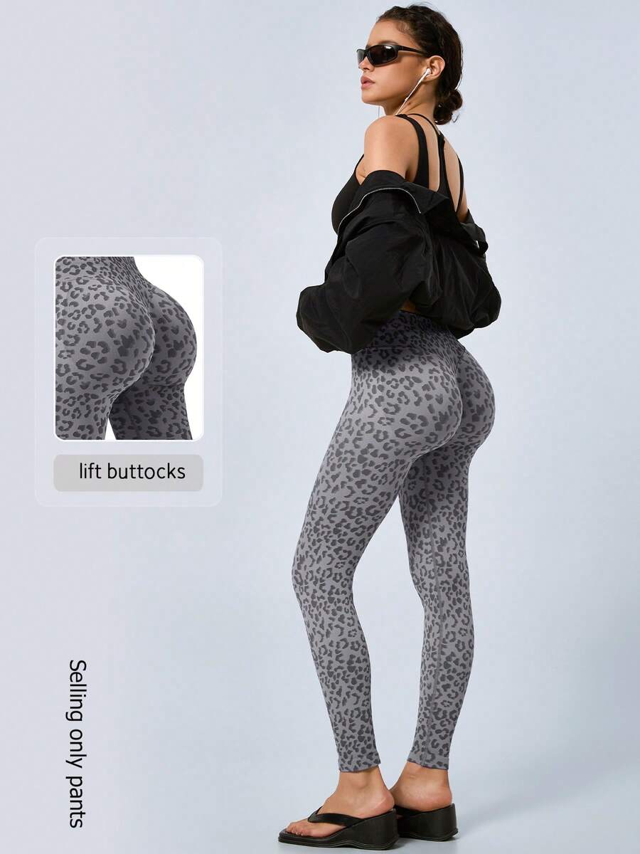 NcmRyu 1 buah Legging Olahraga Wanita Motif Leopard Tanpa Jahitan dengan Detail Kerutan di Bagian Bokong dan Pinggang Tinggi - Grey - View 1