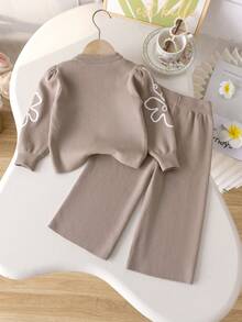 2pcs/Set 1pc Girls Cute Embroidered Flower Knit Pullover Sweater And 1pc Solid Color Knit Pants Set, Suitable For Daily Casual Wear In Spring, Autumn And Winter - Apricot - View 2