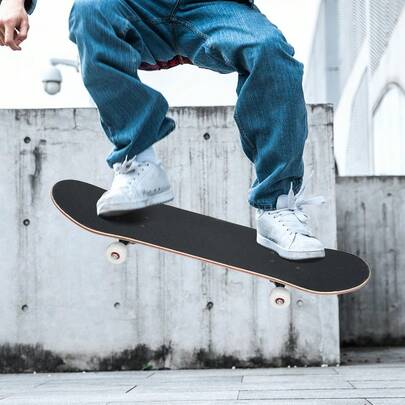 79 cm leises Skateboard, Skateboard mit 4 PU-Rädern, Urban-Skating für Erwachsene, Outdoor-Aktivität