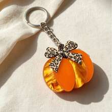 Cute Leopard Print Bow Pumpkin Acrylic Keychain, Autumn Halloween Bag Charm, Fashion Women Car Key Ring Accessory - Multicolor - View 2