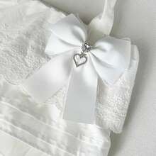 1PC Ribbon Lace Bow Tie, Heart-Shaped Crystal Pendant Rhinestone Decor, Beautiful And Sweet, For Clothing Decoration, Women's Dress/Shirt Collar, Preppy Halloween Decoration - White - View 4