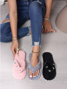 Sandal Jepit Hangat Musim Gugur/Dingin, Sandal Jepit Berhiaskan Bintang, Sol Lembut, Sandal Serbaguna untuk Dalam dan Luar Ruangan untuk Wanita - Hitam - View 2