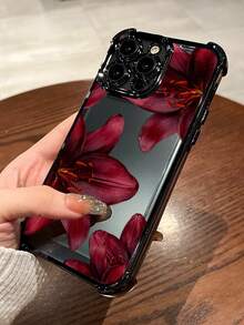電鍍黑色四角防震手機殼，酒紅百合花紋，透明軟質全包覆 TPU 材質，適用於 iPhone 17 Pro、16e、16 Pro、15 Pro、14、13、12 和 11，簡約時尚防震軟殼，適合個人使用或送禮，可搭配多種手機顏色 - 黑色 - 查看 2