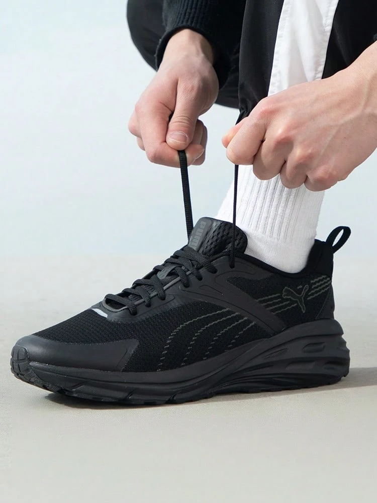 PUMA Hypnotic Lightweight Shock-Absorbing Non-Slip Durable Comfortable Versatile Mesh Low-Top Lifestyle Casual Shoes Unisex - Black - View 1