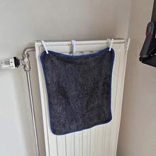 2/4pcs Drill-Free Radiator Hooks, Multi-Functional Hooks For Hanging Towels And Clothes, Space-Saving, Suitable For Bedroom, Bathroom, Kitchen, Lightweight Laundry Storage Solution, Quick Installation Drying Rack, Multi-Functional Clothes Hanger For Apartment Living - Multicolor - View 9