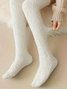 1 par de calcetines largos por encima de la rodilla de felpa de coral para mujer, calentadores de rodilla de felpa gruesa, esponjosos & cálidos, suaves & delicados, calcetines largos esenciales para el hogar en otoño/invierno - Multicolor - Ver 2