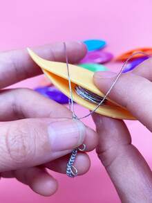9pcs Colorful Small Eye Shuttle, Handmade Weaving Practical Tool, Suitable For Handmade Lace Knitting, Lace Accessory DIY Making, Easy To Operate For Beginners, Essential Knitting Accessory For Handmade Creation - Small Phoenix Eye Shuttle - View 7