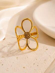 Vintage 3D Hollow 5-Petal Flower Asymmetrical Wavy Plain Ring Set, Minimalist Premium Stackable Versatile Accessory - Gold - View 3