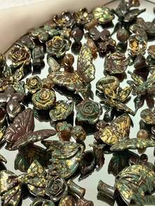 Cuentas de resina estampadas vintage con mariposa encantadora, rosa, lazo y forma de corazón para hacer pulseras, llaveros y accesorios para el cabello DIY - Multicolor - Ver 6