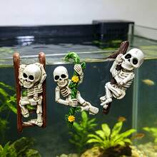 3pcs Climbing Skeleton Planter Hanging Decor, Garden Patio Potted Plant Edge Hanging Ornament, Halloween Gothic Style Yard Decor Prop, Outdoor Garden Decoration Statue, Balcony Greenery Planter Hanging Accessory - Multicolor - View 2