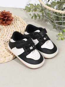 1 Pair Boys Colorblock PU Hook & Loop Design Flat Non-Slip Fashion Versatile Casual Sports Shoes 0-15 Months Pre-Walker Shoes Suitable For Spring And Autumn - Black - View 2