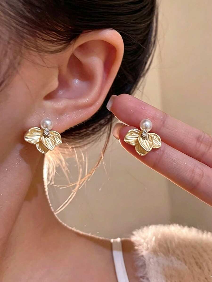 1對復古溫柔優雅花卉仿珍珠耳環,女款百搭耳釘,適合日常與節日穿戴 - 黃色 - 查看 1