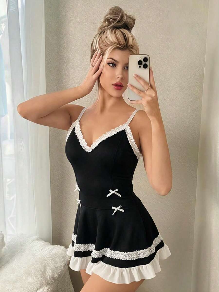 Women's Maid Costume Role Play Outfit, Color Block Trim Sexy Skirt Dress, Maid Role Play Dress, Knitted Fabric With Pleated Hem - Black and White - View 1