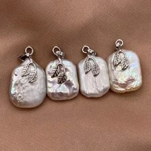(天然珍珠，實物與圖片略有差異) 15mm 白色方形扁平高品質亮澤天然淡水珍珠吊墜，鍍銀葉片設計，不含盒子與鍊條 - G - 查看 5