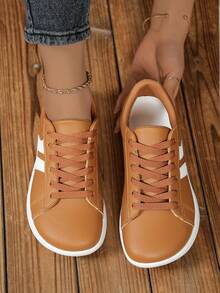 Women's Plus Size Wide Toe Box Minimalist Faux Leather Sports Shoes With Side Double Stripe Decor, Front Lace-Up Barefoot Style, Suitable For Outdoor Sports - Brown - View 2