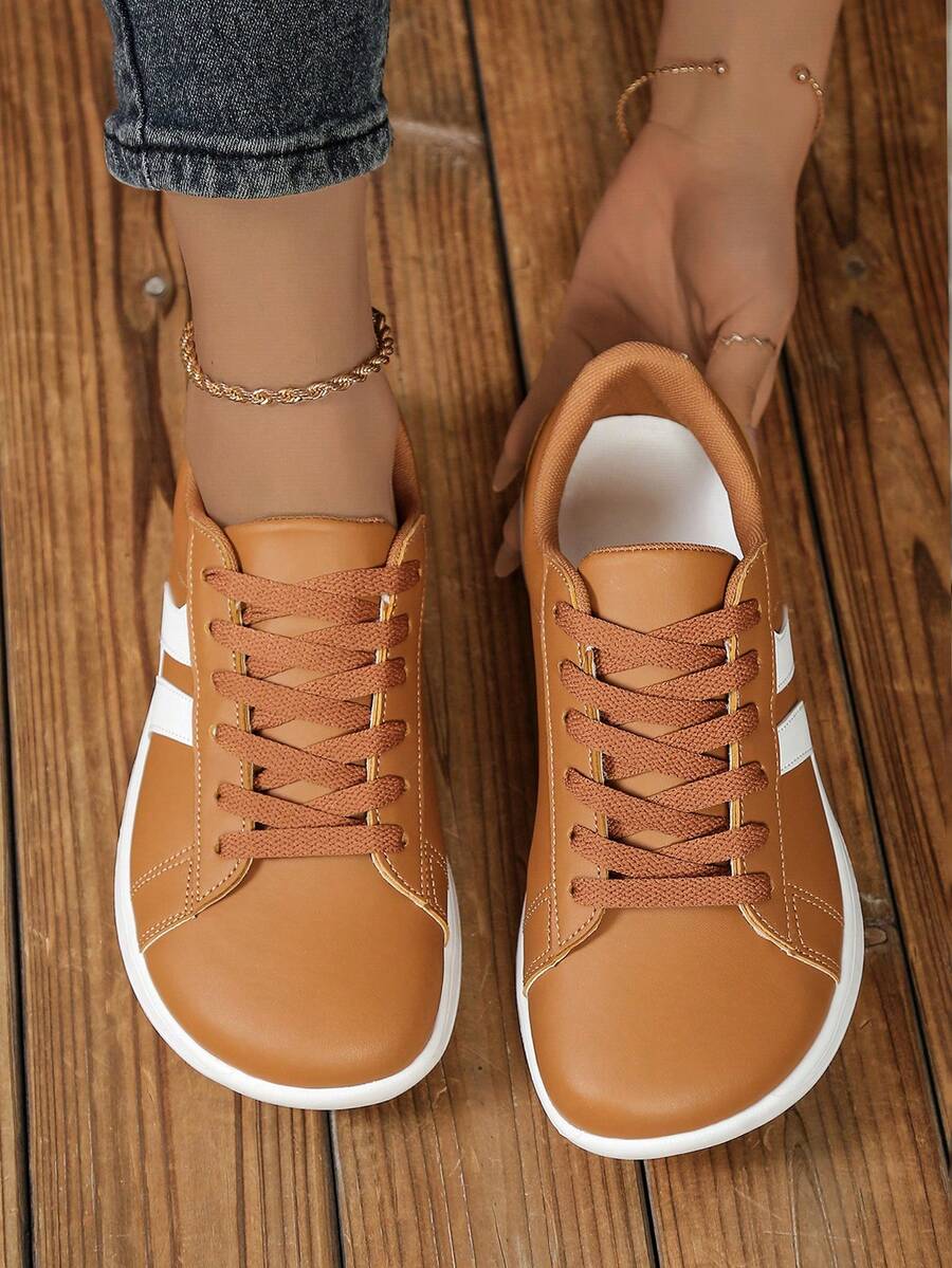 Women's Plus Size Wide Toe Box Minimalist Faux Leather Sports Shoes With Side Double Stripe Decor, Front Lace-Up Barefoot Style, Suitable For Outdoor Sports
