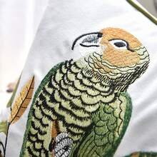 1件裝清新鸚鵡刺繡枕套，2款花色可選，精緻刺繡勾勒鸚鵡與葉片圖案，層次細膩，面料光滑耐用，隱形拉鍊設計方便拆卸清洗，適用於沙發、窗邊座、陽台裝飾，增添自然活力，營造放鬆療癒的居家環境，僅含枕套，不含枕芯 - 彩色 - 查看 5