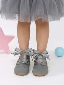 Girls' Gentle Ballet Style Casual Shoes, Self-Tie Grey Bow Satin Ribbon Flat Shoes, Suitable For All-Season Outings And Daily Wear - Grey - View 3
