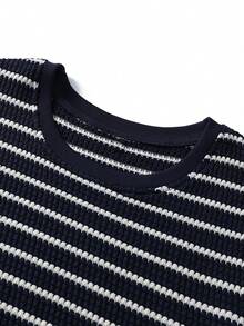 Camvyn Men's Summer Casual Versatile Striped Jacquard Slim Fit Short Sleeve Top - Navy Blue - View 4