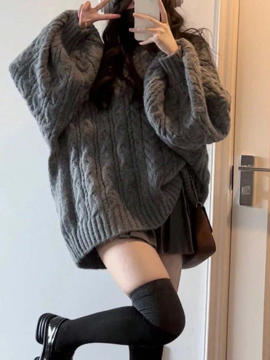 性感慵懶V領寬鬆大碼粗針編織毛衣 女款 2022秋冬新款韓版溫柔寬鬆粗線上衣 - 灰色 - 查看 1