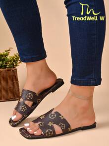 Sandal Selop Datar Fashion Baru Musim Panas ThreadWell W 2026, Tali Lebar Potongan Silang Ganda, Ujung Terbuka, Ujung Persegi, Jahitan Kontras, PU Lembut, Mudah Dipakai, Gaya Kasual Ultra Ringan, Cocok untuk Aktivitas Luar Ruangan, Pantai, Liburan, dan Perjalanan Sehari-hari - Rust Brown - View 7