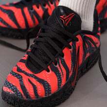 Nike 新款 Ja 3 Morant 第三代大童吸震性能籃球鞋 - 黑色/紅色 - 查看 5
