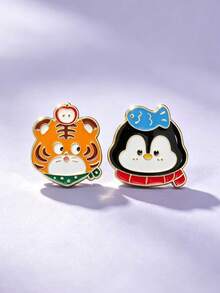 1pc Cartoon Creative Cute Animal Brooch, Soft Adorable Tiger Lion Bear Alloy Pin, Backpack Jacket Decoration - Multicolor - View 6