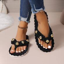 Sandal Jepit Hangat Musim Gugur/Dingin dengan Hiasan Paku Keling, Sol Lembut untuk Dipakai di Dalam dan Luar Ruangan, Wanita - Hitam - View 6