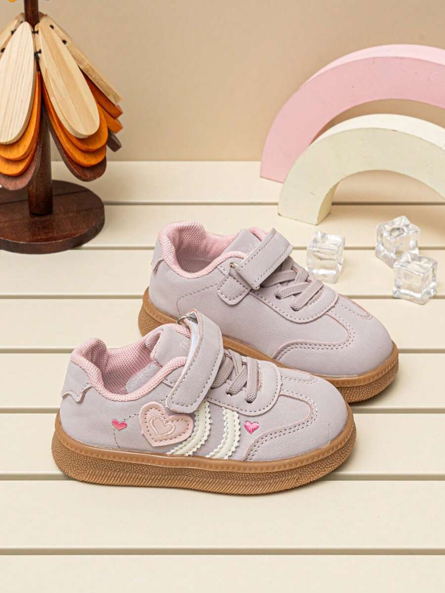 Cute Heart Embroidery Toddler Sports Shoes, Breathable Non-Slip Hook And Loop Children's Casual Walking Shoes - Mauve Purple - View 1