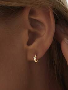 1pc Hot-Selling S925 Sterling Silver Star-Shaped Cubic Zirconia Stud Earring, Fashionable And Versatile, Suitable For Various Outfits - Single - View 2