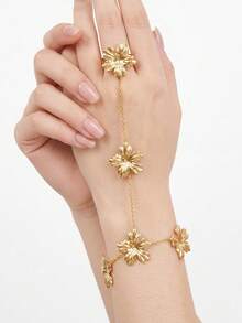 1Set Flower Bracelet With Ring, Hypoallergenic Stainless Steel Hand Chain Connected Finger Ring Hand Harness Jewelry For Women Gift - Multiple Styles - View 1