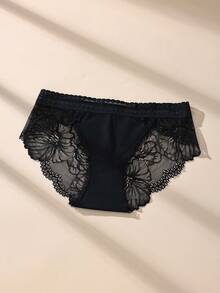 4 buah Celana Dalam Segitiga Wanita Pinggang Rendah Motif Renda Hitam, Romantis & Seksi - MultiWarna - View 7