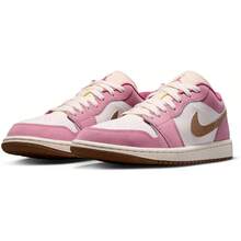Nike Air Jordan 1 Low Women's Shoes Desert Berry/Sail/Lt British Tan/Chalk DC0774-609 | Low-Top Versatility, Everyday Wearable - 桃粉色 - 查看 6