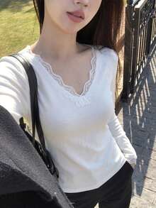 Autumn/Winter Upgraded Brushed Thickened V-Neck Lace Trim Inner Layer Base Top White Casual - White - View 1