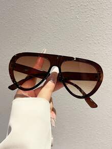 1 pieza Gafas de moda estilo piloto oversized para mujer 2026 nuevas, montura completa, gafas decorativas casuales para exteriores, accesorios de moda elegantes para viajar para damas - 3790 - Ver 4