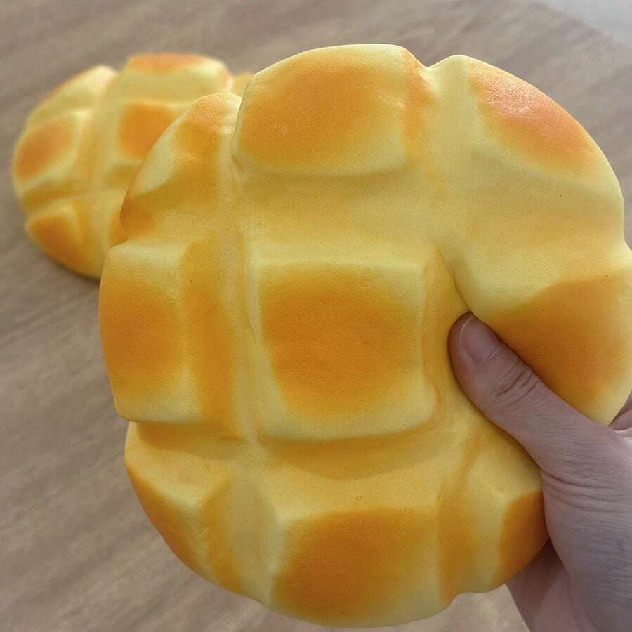 Tachimi 1pc Slow Rebound Squeeze Pineapple Bread, Soft Compressible Texture, Waterproof Stress Relief Toy, Suitable For Learning And Office, Cute Holiday Gift - Multicolor - View 1
