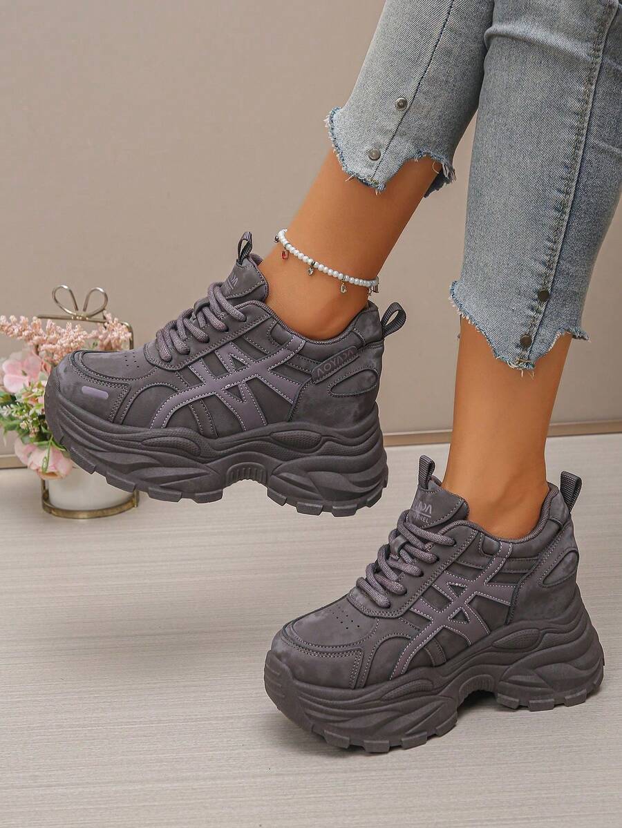 Zapatos de mujer con suela gruesa de 9CM, nuevos para primavera/verano 2026, zapatos de aumento de altura para mujeres pequeñas, zapatos deportivos casuales ligeros para estudiantes en color negro, zapatillas deportivas con suela blanda transpirable y aumento de altura interior, zapatillas blancas - Café integral - Ver 1
